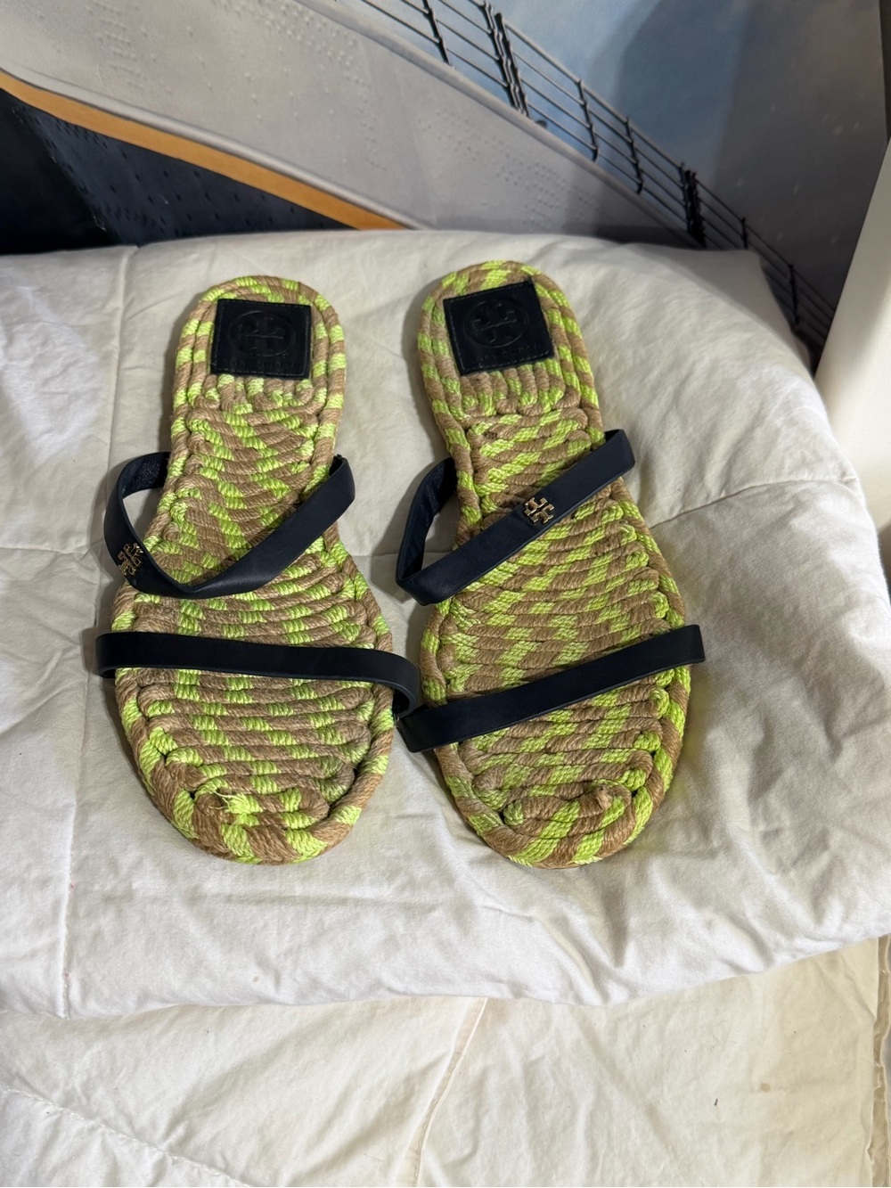 Tory Burch Neon Green Braided Rope Slide Sandals. Size 8. Excellent condition